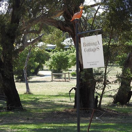Battunga Cottages Watervale Exterior photo