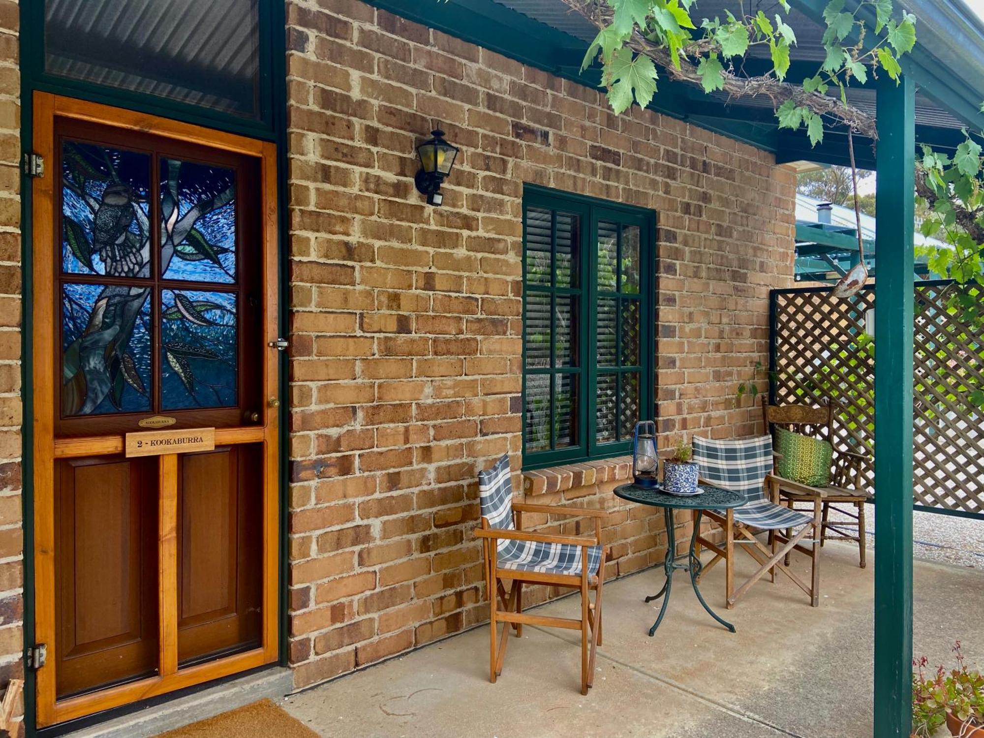Battunga Cottages Watervale Exterior photo